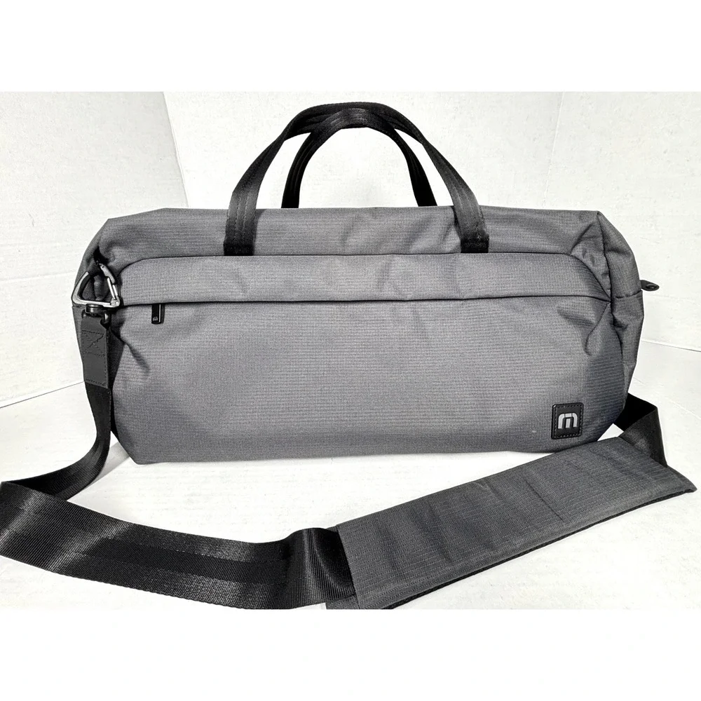 Travis Mathew Lateral Duffel Bag Graphite‎ Gray Weekender Travel J.P. Morgan